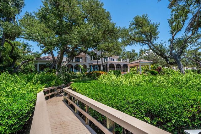 3000 SOUTHWEST DRIVE, Sarasota, FL 34239