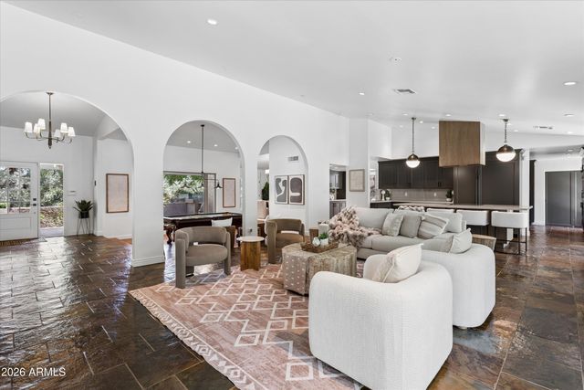 14018 N CORAL GABLES Drive, Phoenix, AZ 85023