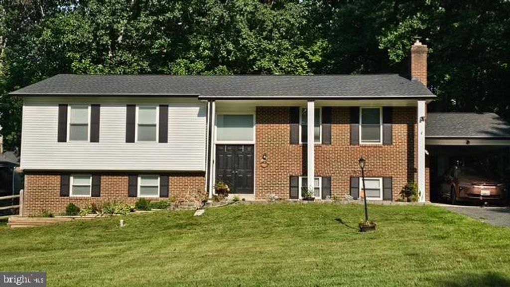 9903 MCINTOSH DR, Dunkirk, MD 20754