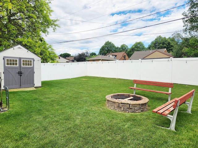 1430 S 19TH STREET, Sheboygan, WI 53081
