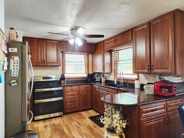 1430 S 19TH STREET, Sheboygan, WI 53081