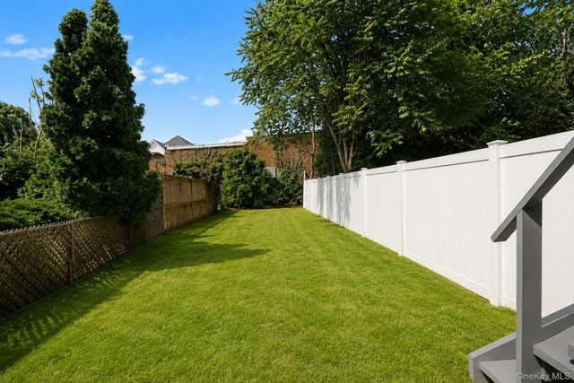 159 Bay Ridge Avenue, Brooklyn, NY 11220
