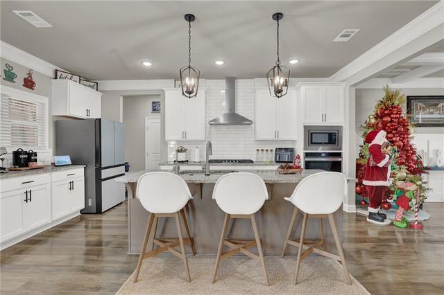 103 Parkers Place, Hoschton, GA 30548