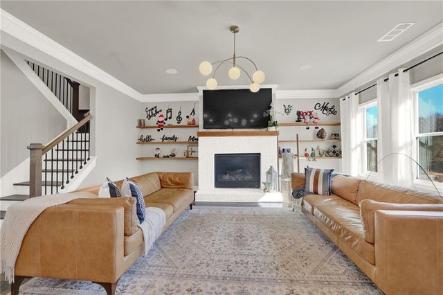 103 Parkers Place, Hoschton, GA 30548