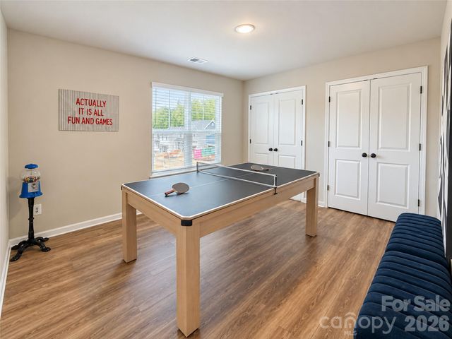 8913 Sawyer Run Court, Charlotte, NC 28215