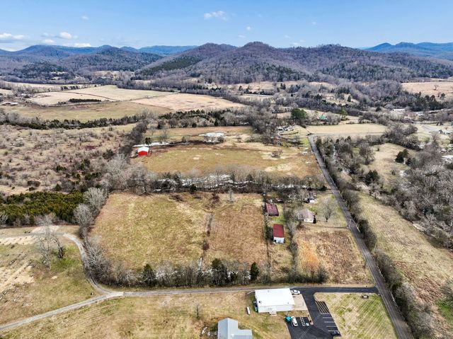 7291 Greenvale Rd, Watertown, TN 37184