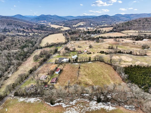 7291 Greenvale Rd, Watertown, TN 37184