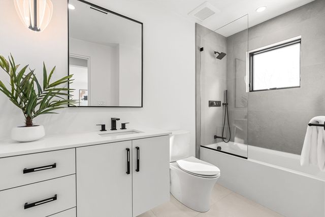 95 Deerfield Rd, Needham, MA 02492