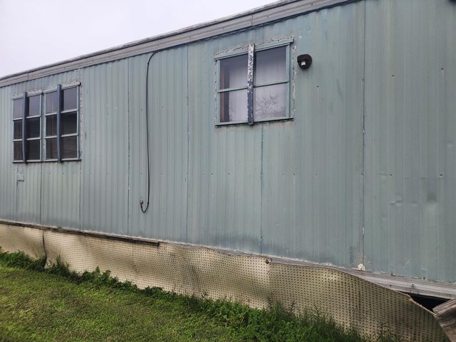 292 W Lathrop Rd, Lathrop, CA 95330