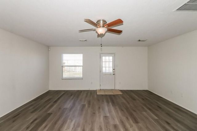 3826 Rowlock Vine Drive, Houston, TX 77084