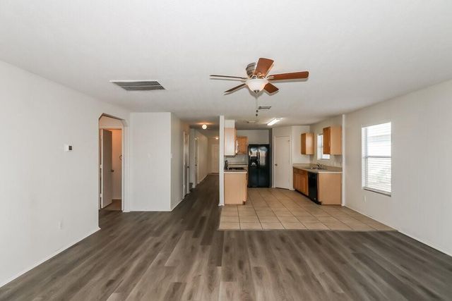 3826 Rowlock Vine Drive, Houston, TX 77084