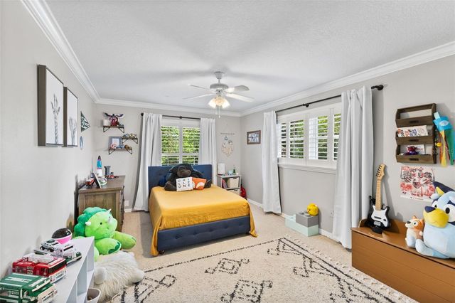 3102 WESSON WAY, Tampa, FL 33618