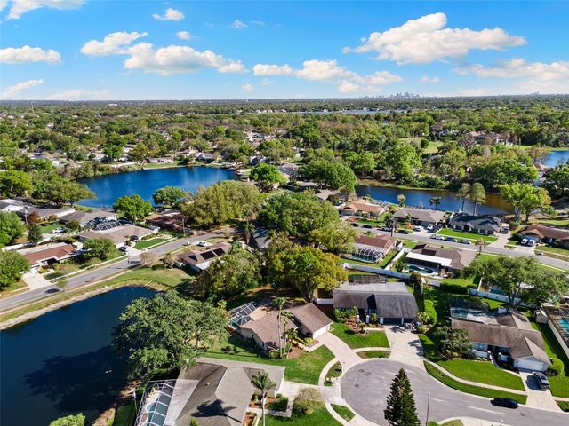 3102 WESSON WAY, Tampa, FL 33618