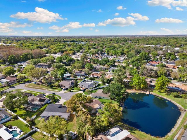 3102 WESSON WAY, Tampa, FL 33618