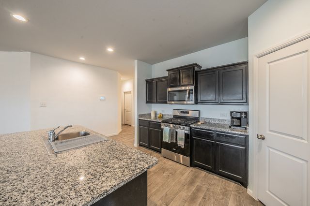 6036 Blacksmith Avenue, Fort Worth, TX 76179