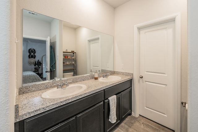 6036 Blacksmith Avenue, Fort Worth, TX 76179