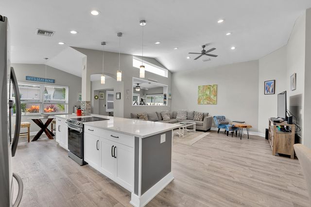7917 Travlers Tree Drive, Boca Raton, FL 33433