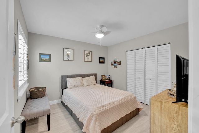 7917 Travlers Tree Drive, Boca Raton, FL 33433