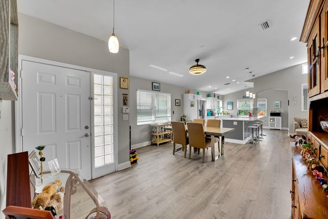 7917 Travlers Tree Drive, Boca Raton, FL 33433