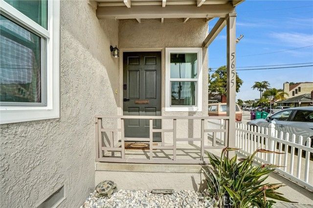 5655 E 2nd, Long Beach, CA 90803