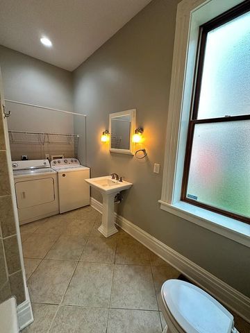 148 - 152 E Fourth Street, Lexington, KY 40508