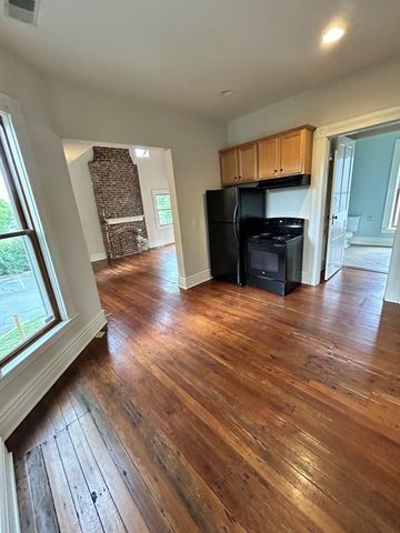 148 - 152 E Fourth Street, Lexington, KY 40508