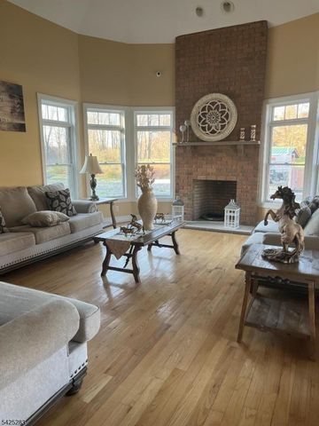 19 Violet Trl, Lafayette Twp., NJ 07848