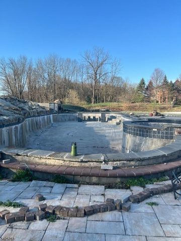 19 Violet Trl, Lafayette Twp., NJ 07848