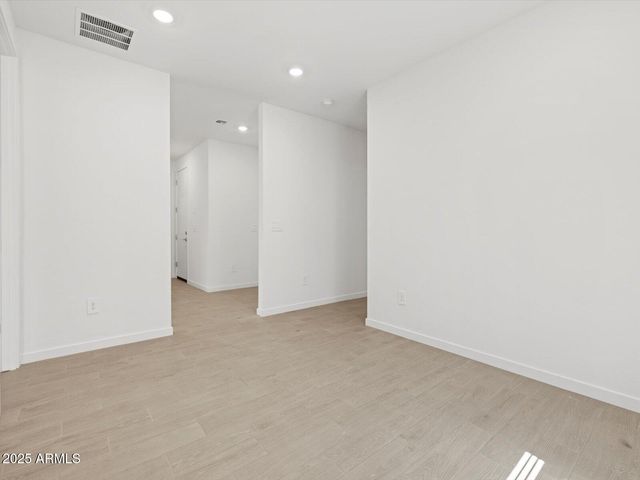 8460 W Saratoga Way, Florence, AZ 85132