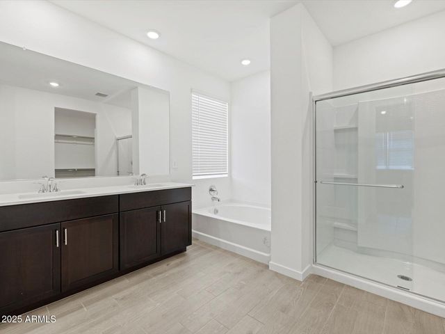 8460 W Saratoga Way, Florence, AZ 85132