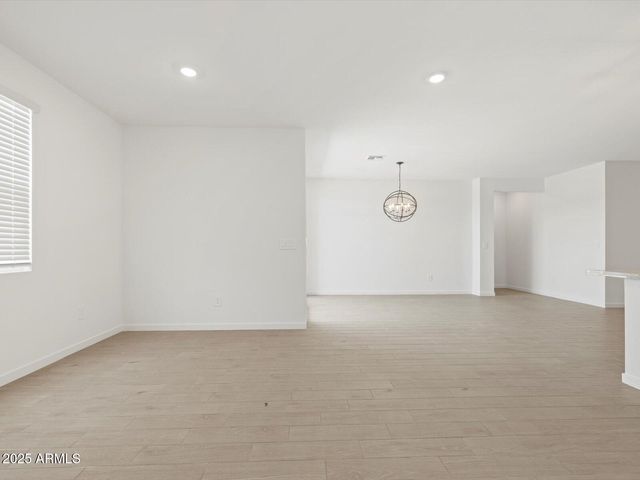 8460 W Saratoga Way, Florence, AZ 85132