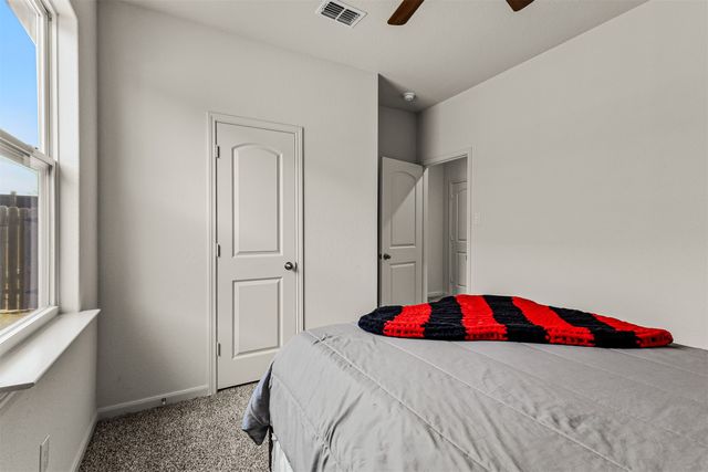 1916 Pondera Street, Ponder, TX 76259