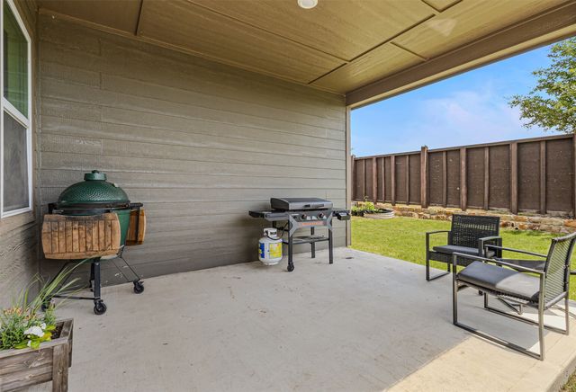 1916 Pondera Street, Ponder, TX 76259