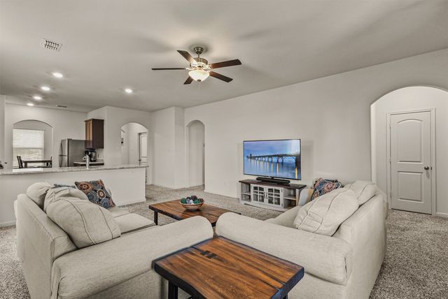 1916 Pondera Street, Ponder, TX 76259