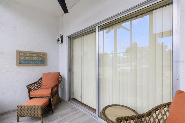 3231 BENEVA ROAD 101, Sarasota, FL 34232
