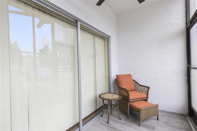 3231 BENEVA ROAD 101, Sarasota, FL 34232