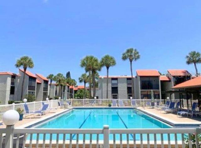 3231 BENEVA ROAD 101, Sarasota, FL 34232