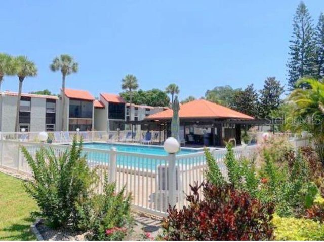 3231 BENEVA ROAD 101, Sarasota, FL 34232