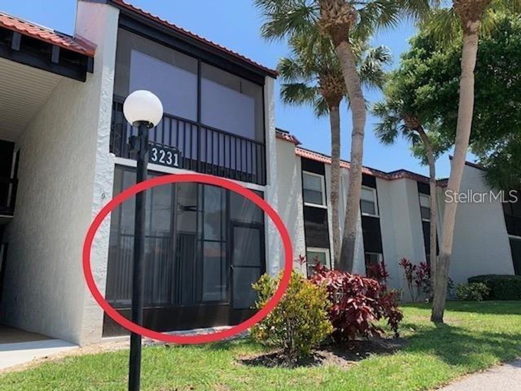 3231 BENEVA ROAD 101, Sarasota, FL 34232
