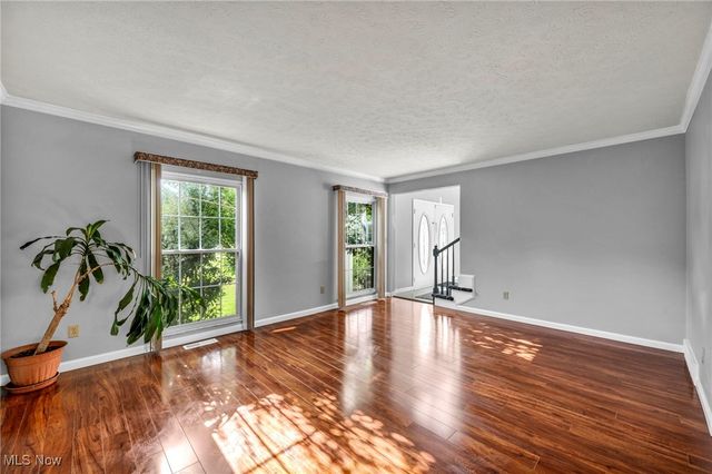 3844 Woodpath Trail, Westlake, OH 44145