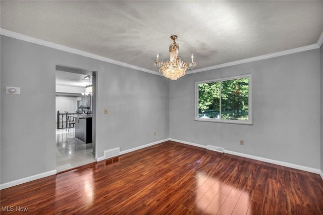 3844 Woodpath Trail, Westlake, OH 44145