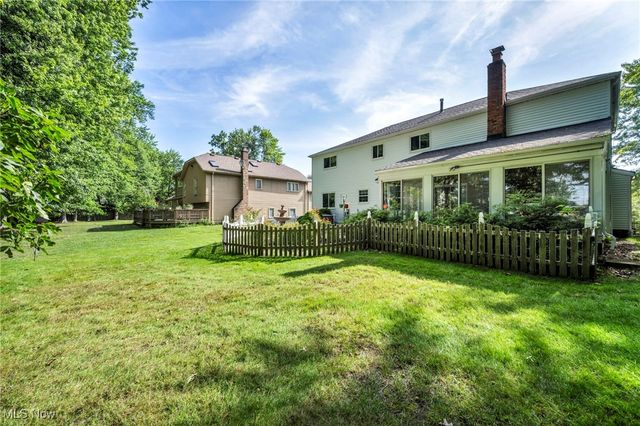 3844 Woodpath Trail, Westlake, OH 44145