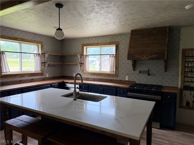 172 Wigal Road, Belleville, WV 26133