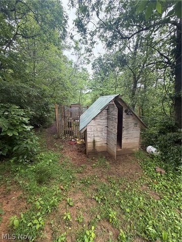 172 Wigal Road, Belleville, WV 26133