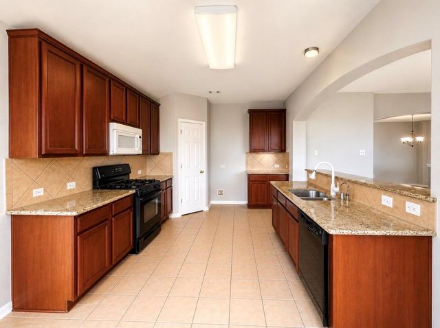 810 Hollyhock Drive, Stafford, TX 77477