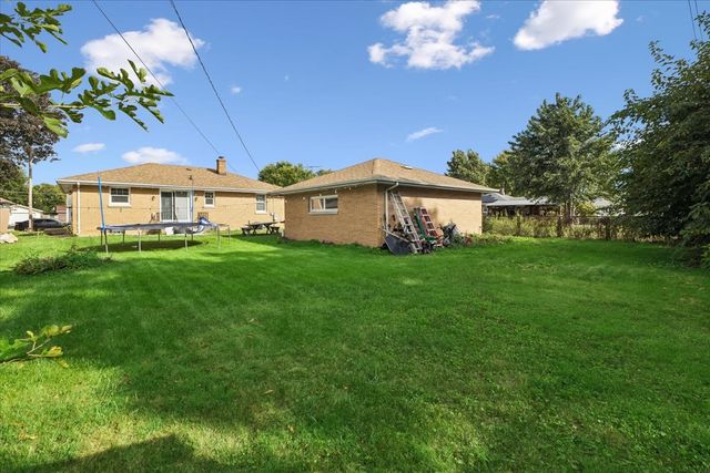 1305 N Prairie Avenue, Joliet, IL 60435