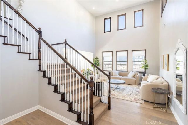 5474 Sunlight, Simi Valley, CA 93063