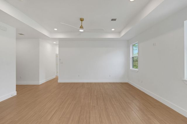 330 S Pine Harbour Drive, Coldspring, TX 77331