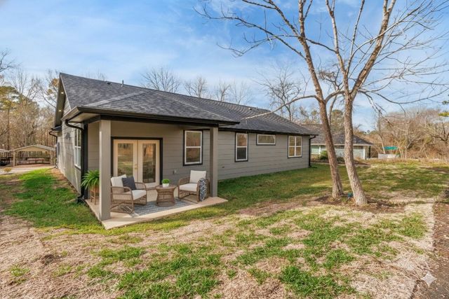 330 S Pine Harbour Drive, Coldspring, TX 77331