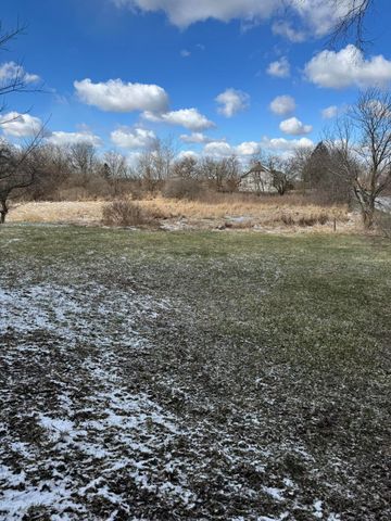 2911 E 109th Avenue, Crown Point, IN 46307